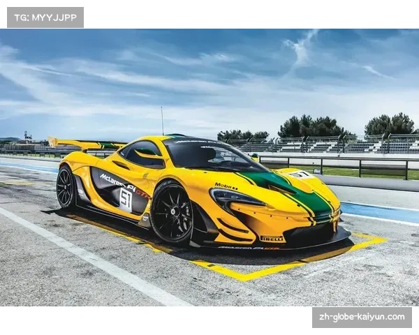 迈凯伦赛季中后段高位压迫战术见效 凭借下压力优势连续夺冠